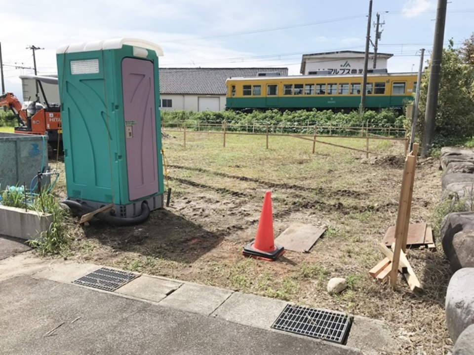 基礎工事スタート